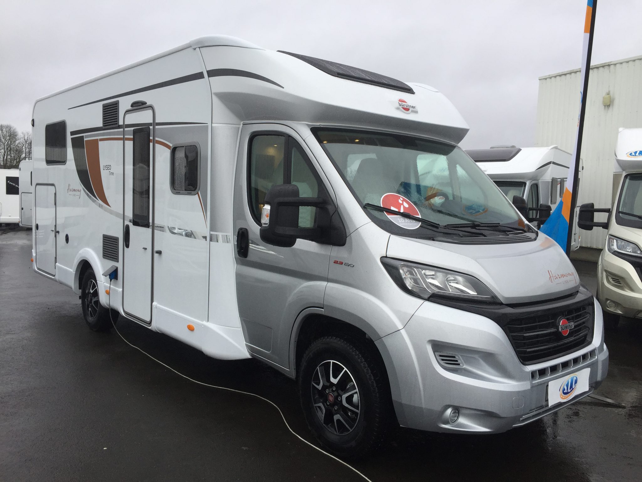 Burstner Lyseo Time T 727 G Harmony Line neuf de 2019 Fiat Camping