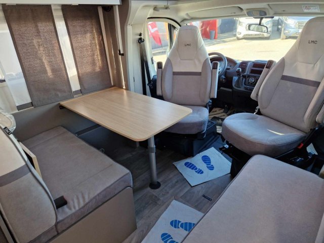 LMC Tourer Lift H 630 Boite automatique - Photo 4