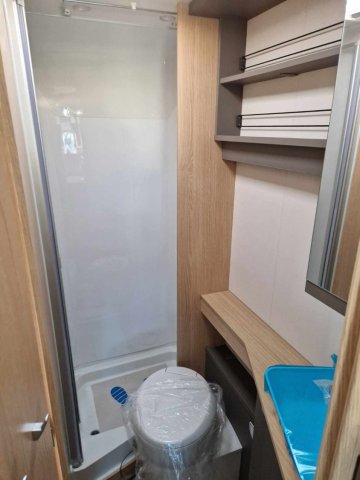 LMC Tourer Lift H 630 Boite automatique - Photo 11