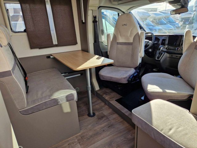 LMC Tourer Lift H 664 boite automatique - Photo 4
