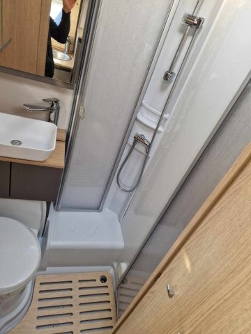 LMC Tourer Lift H 664 boite automatique - Photo 8