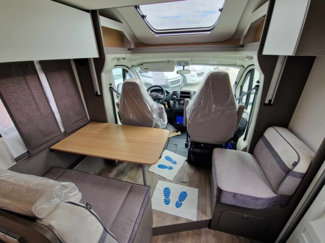 LMC Tourer Lift H 730 G boite automatique - Photo 4