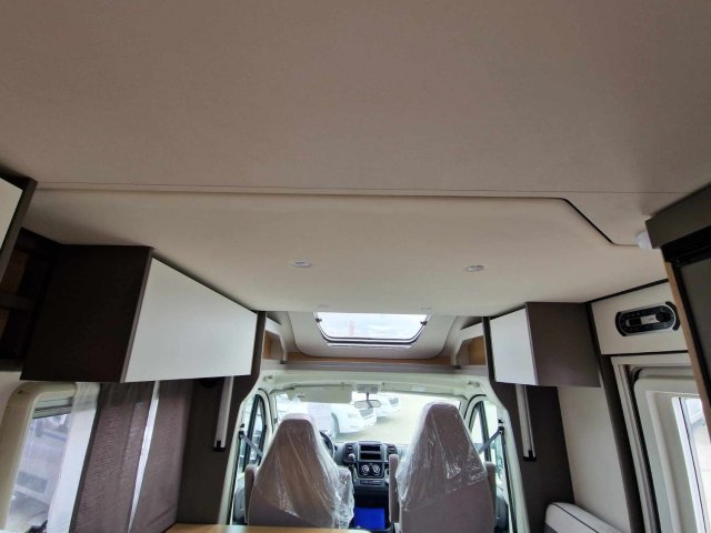 LMC Tourer Lift H 730 G boite automatique - Photo 5