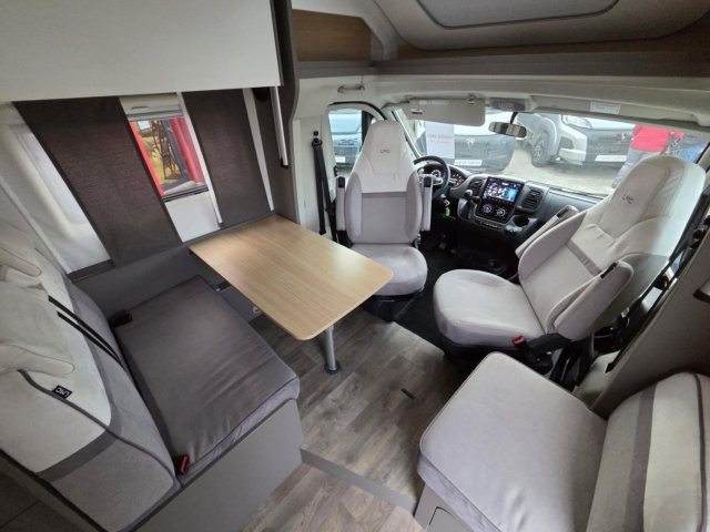 LMC Tourer Lift H 730 G Boite automatique - Photo 4