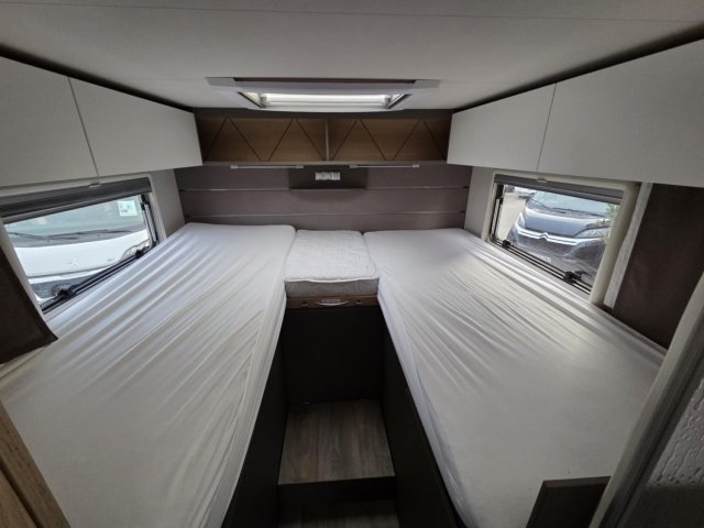 LMC Tourer Lift H 730 G Boite automatique - Photo 9