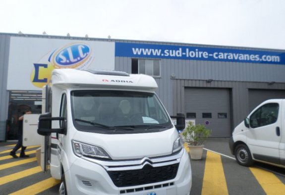 Adria Coral A 690 SC
