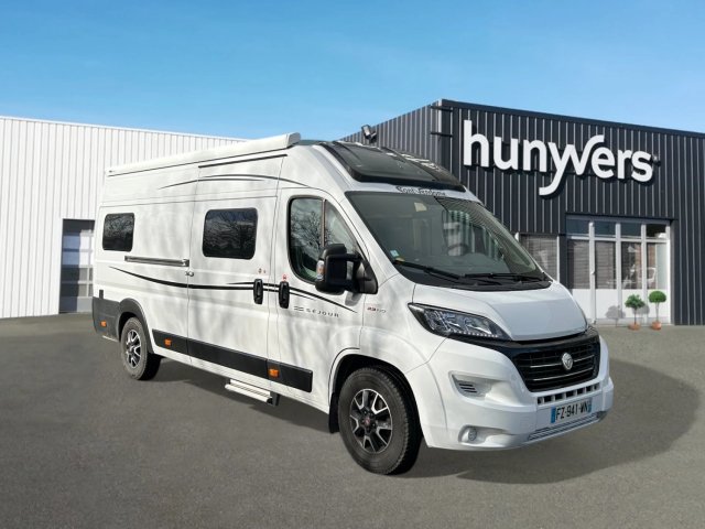 Font Vendome Duo Van SEJOUR Occasion