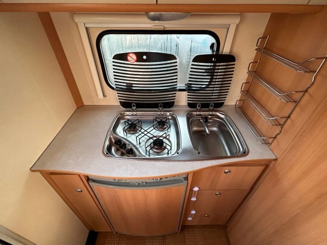 Caravelair Ambiance Style 400 - Photo 8
