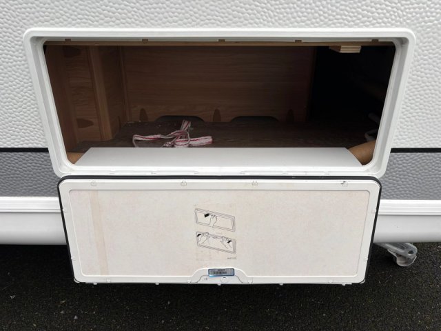 Hobby De Luxe 540 UFF - Photo 5