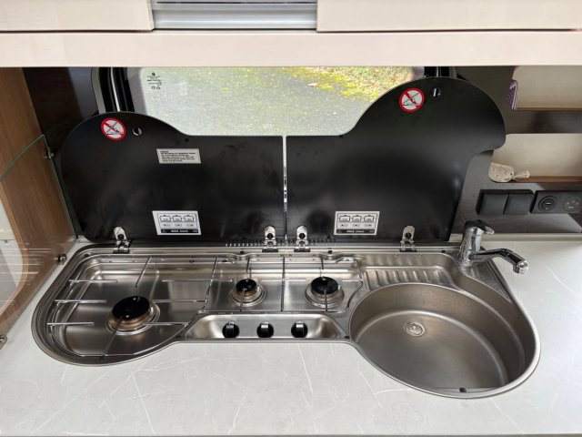 Hobby De Luxe 540 UFF - Photo 11