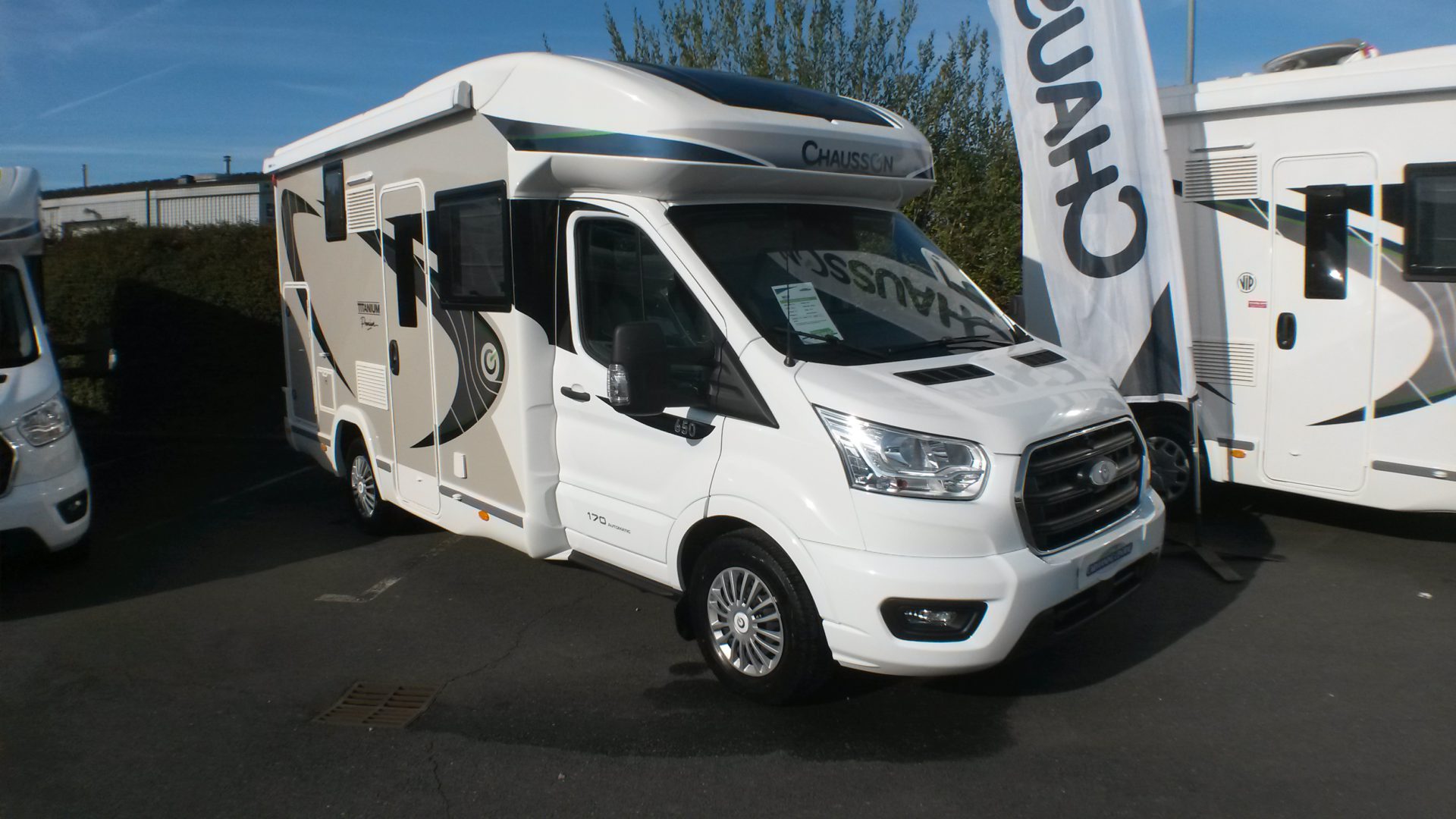 Chausson 650 Premium neuf de 2021 Ford Camping car en vente à