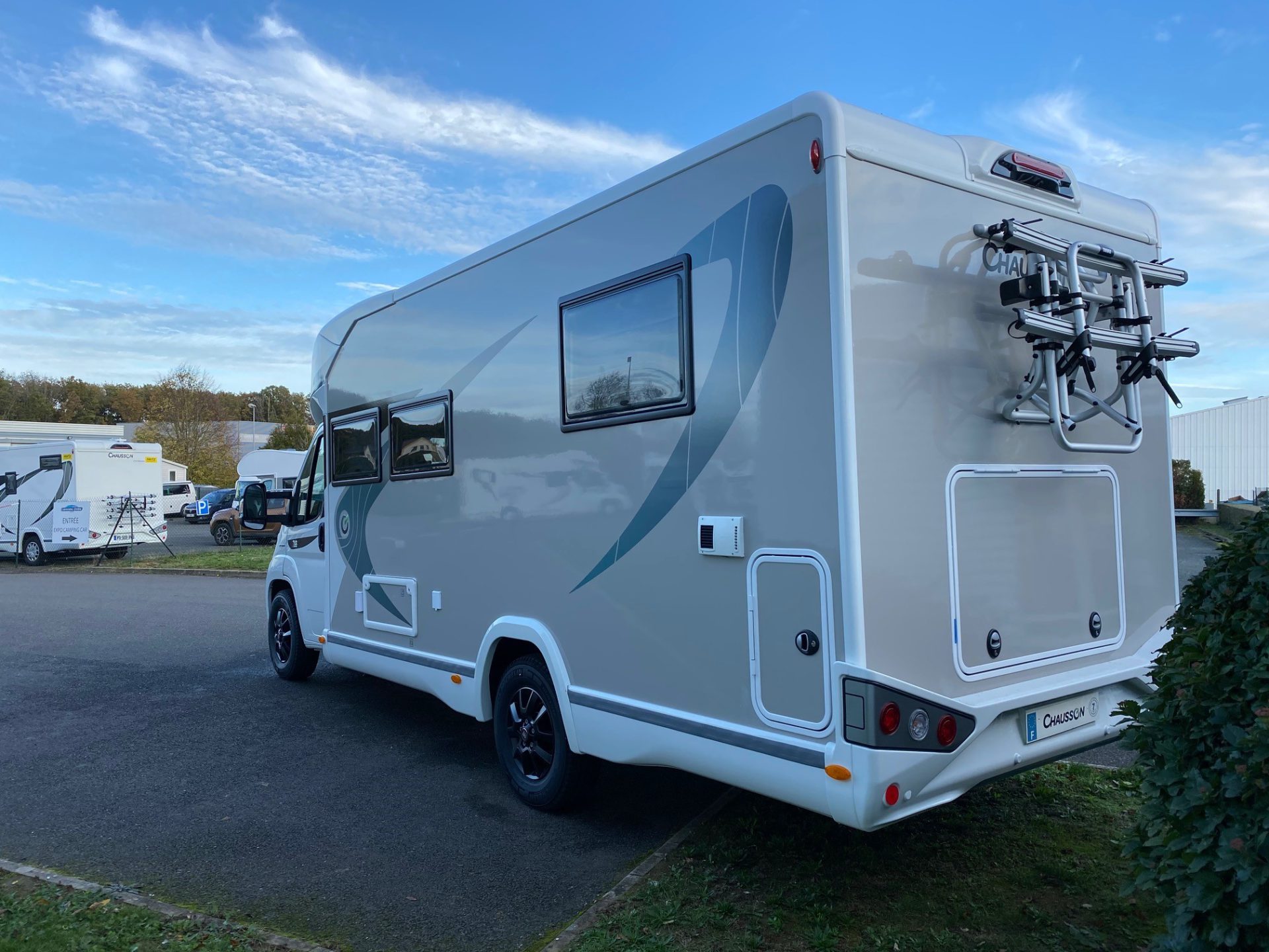 Chausson 788 Titanium neuf de 2021 Fiat Camping car en vente à Luisant (Eure et Loire 28) Chausson 788 Titanium neuf de 2021 Fiat Camping car en vente à Luisant (Eure et Loire 28)