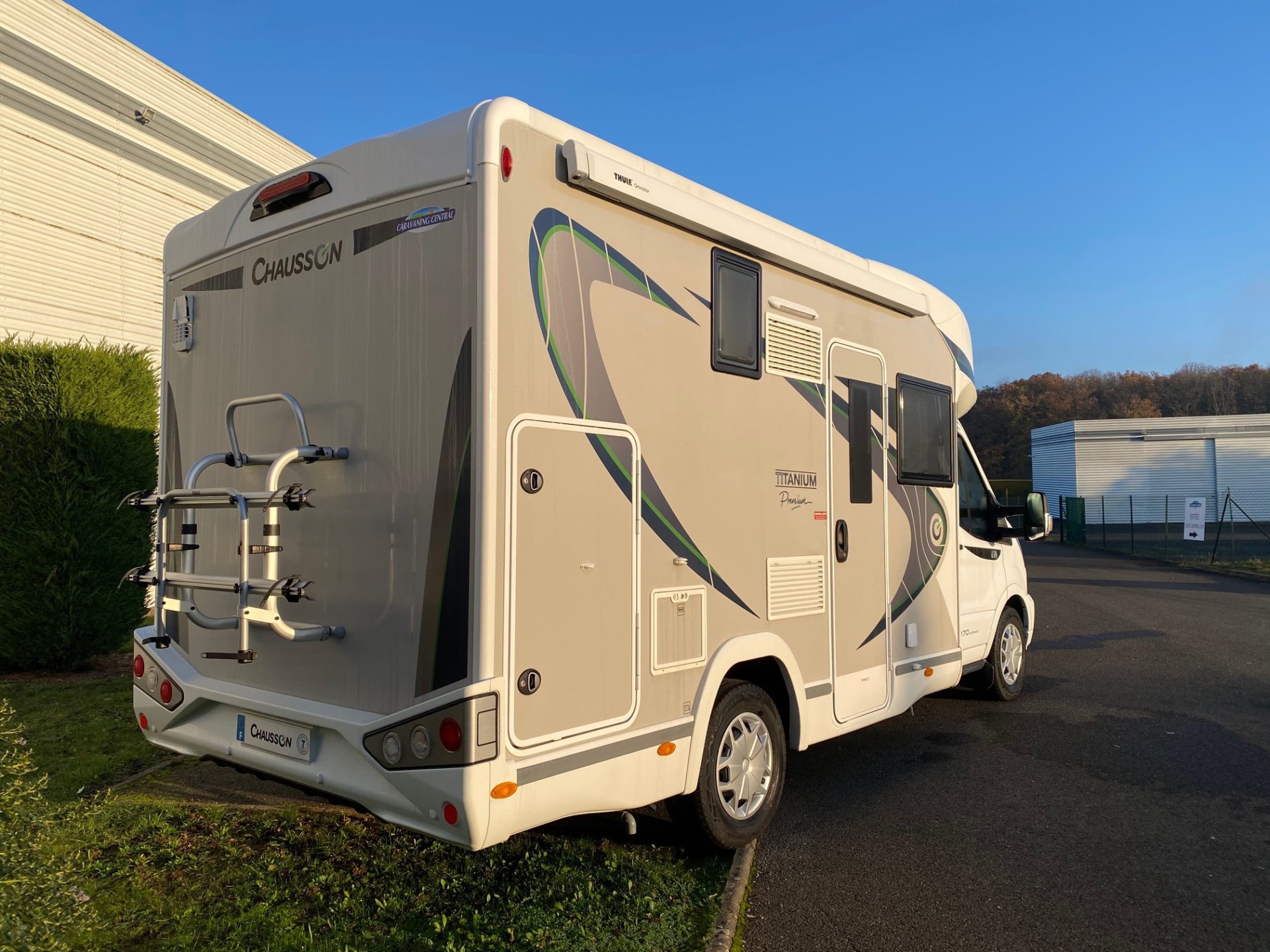 Chausson Titanium Premium 650 neuf de 2021 Ford Camping car en