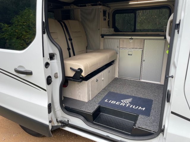 Font Vendome Auto Camper Blanc - Photo 5