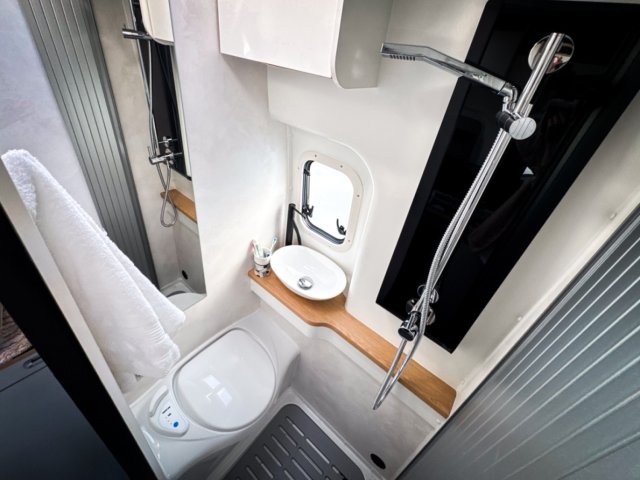 Bavaria Qwest 603 G - Photo 15