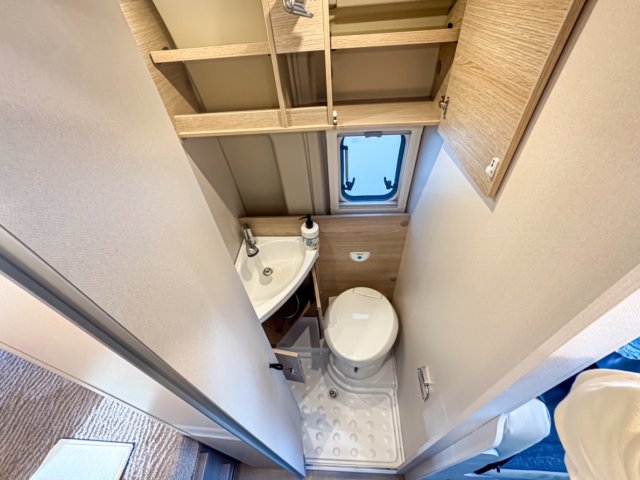 Burstner Campeo C 540 - Photo 13