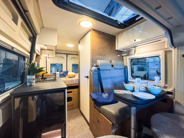 Corigon CV 55 D CAMPERVAN - Photo 5