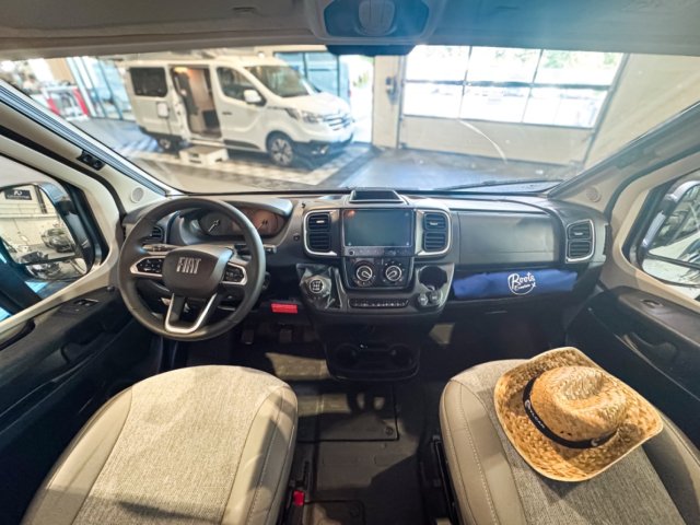 Corigon CV 55 D CAMPERVAN - Photo 17