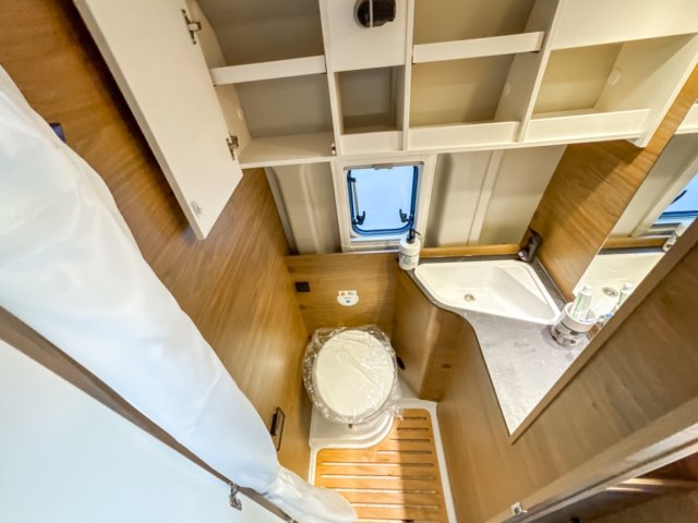 Corigon CV 60 D CAMPERVAN - Photo 12