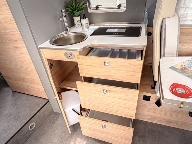 Dethleffs Just T 7052 DBL CAMP EDITION - Photo 9