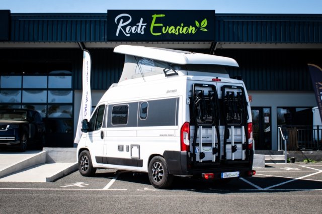 Hymer Camper Vans / Hymercar Ayers Rock - Photo 5