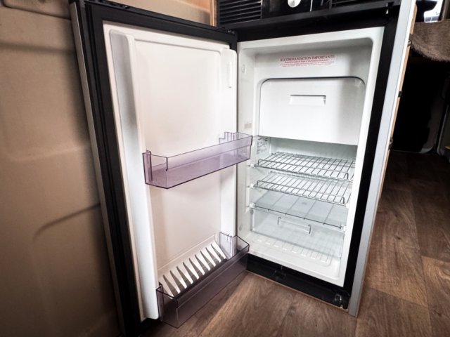 Hymer Camper Vans / Hymercar Ayers Rock - Photo 17