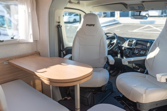 Pilote P 650 C Expression - Photo 44