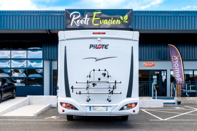 Pilote P 746 FC Essentiel - Photo 4