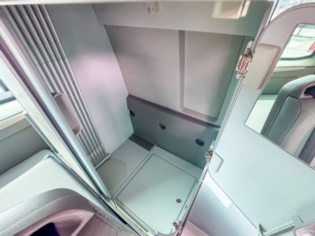 Volkswagen T5 CALIFORNIA - Photo 12