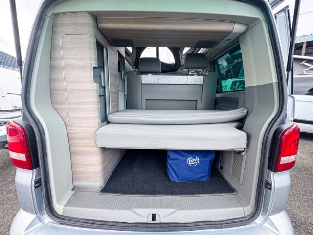 Volkswagen T5 CALIFORNIA - Photo 15