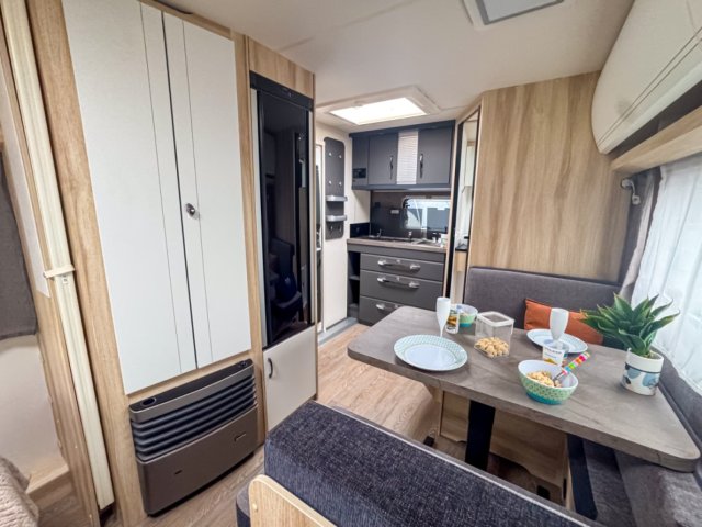 Hobby De Luxe 460 SFF - Photo 16