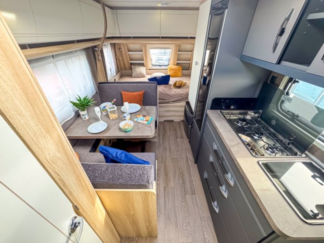 Hobby De Luxe 490 KMF - Photo 6