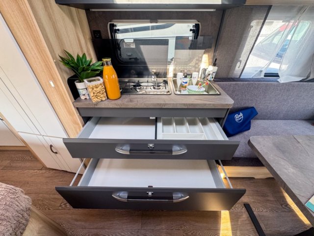 Hobby De Luxe 495 WFB - Photo 12