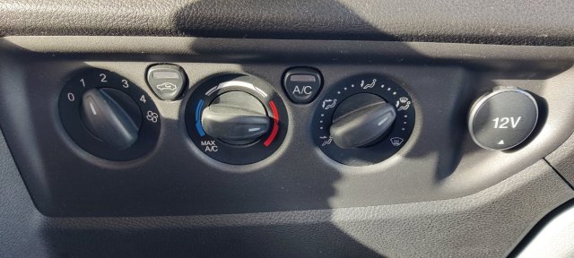 Challenger 288 EB Special Edition 170 CV - Photo 9