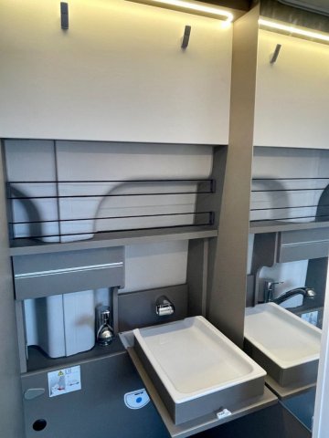 LMC Innovan 592 BOITE AUTOMATIQUE - Photo 8