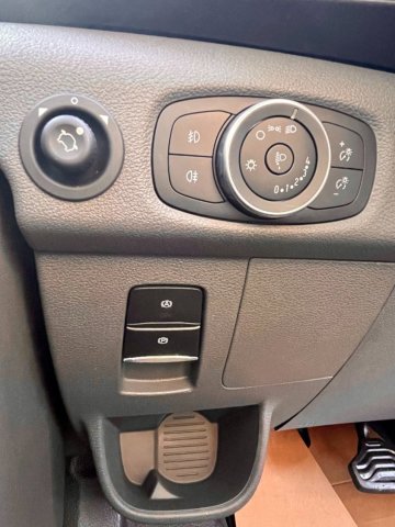LMC Innovan 592 BOITE AUTOMATIQUE - Photo 18