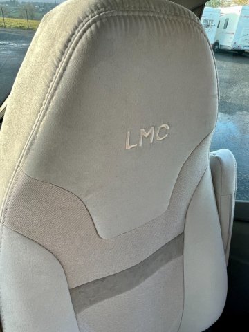 LMC Innovan 592 BOITE AUTOMATIQUE - Photo 4
