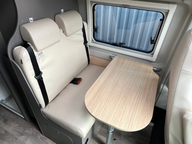 LMC Innovan 600 Edition 70 Ans - Photo 11