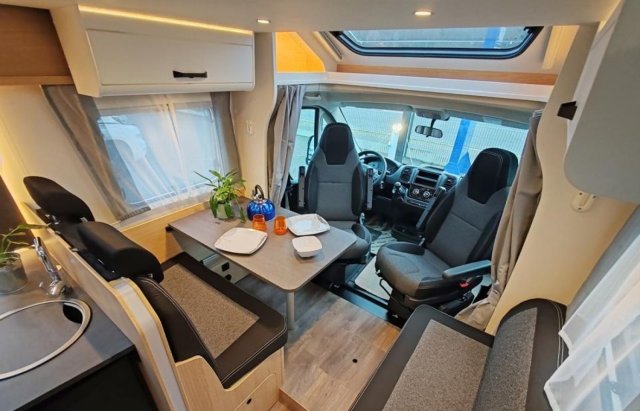 Sunlight T 67 - Photo 3