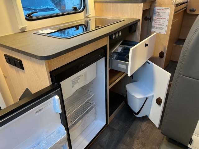 Sunlight V 66 Adventure Edition COMPACT - Photo 5