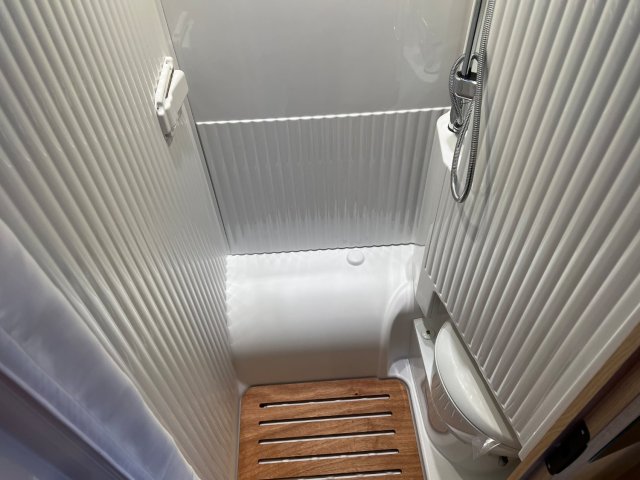 Sunlight V 66 Adventure Edition COMPACT - Photo 9