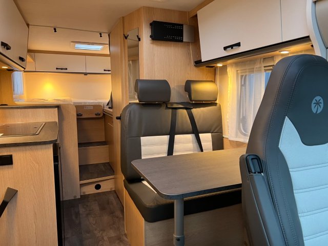 Sunlight V 66 Adventure Edition COMPACT - Photo 2