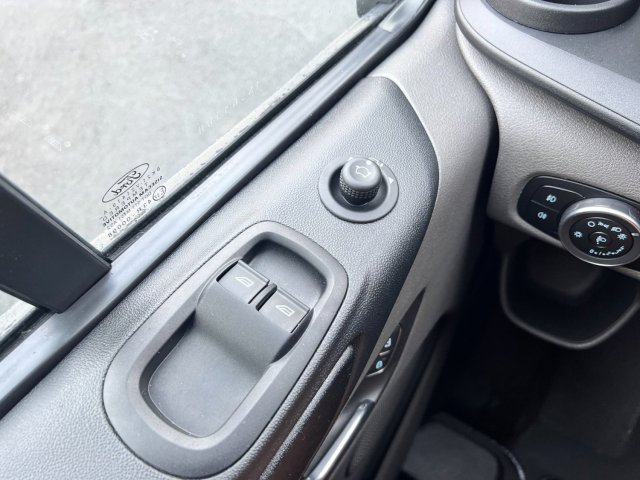 Burstner Copa C 500 ford transit custom court 2.0 tdci 130ch bva - Photo 39