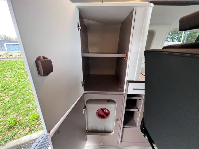 Burstner Copa C 500 ford transit custom court 2.0 tdci 130ch bva - Photo 16