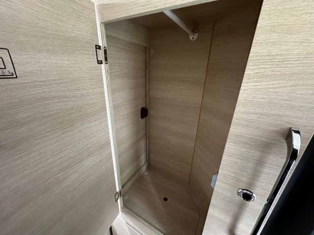 Dreamer D55 OFFRE SPECIALE PEUGEOT BOXER 2.2L 140 CH BVM6 FUN+ - Photo 10