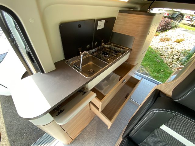 Stylevan Durban OFFRE SPECIALE Emotion Volkswagen Transporteur 2.0 TDI 150 BVA - Photo 4