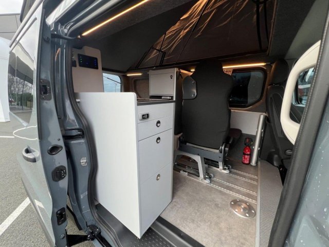 Stylevan Equinox 4 RENAULT TRAFIC LONG 2.0L DCI 150CH EDC - Photo 5