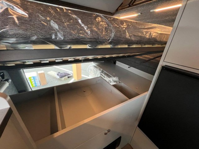 Stylevan Equinox 4 RENAULT TRAFIC LONG 2.0L DCI 150CH EDC - Photo 15