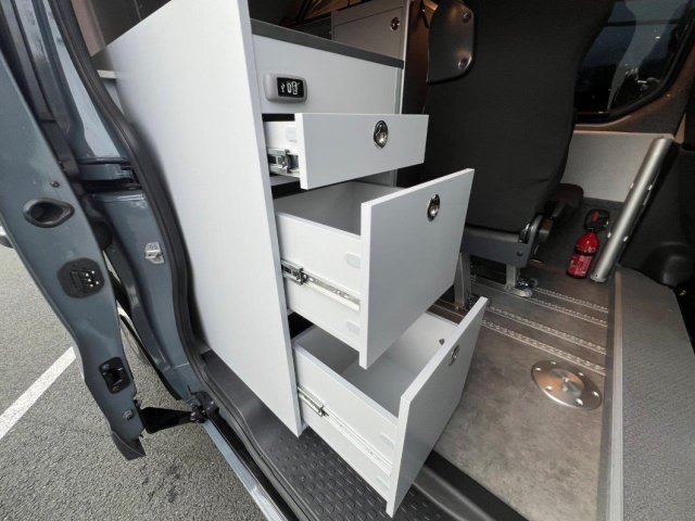 Stylevan Equinox 4 RENAULT TRAFIC LONG 2.0L DCI 150CH EDC - Photo 18