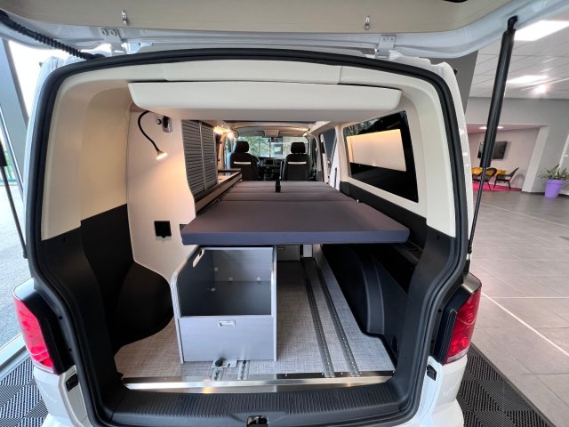 Stylevan Melbourne OFFRE SPECIALE Emotion Volkswagen Transporteur 2.0 TDI 150 BVA - Photo 7